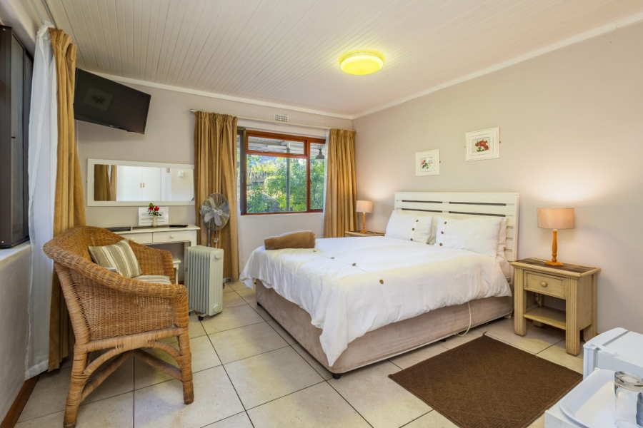 10 Bedroom Property for Sale in Storms River Village Eastern Cape